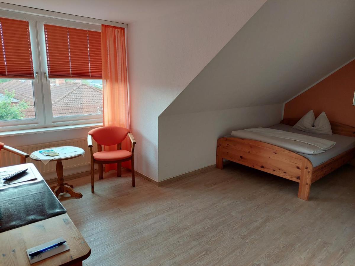 Neustaedter Hof Hotel Garni Neustadt am Rübenberge Eksteriør bilde
